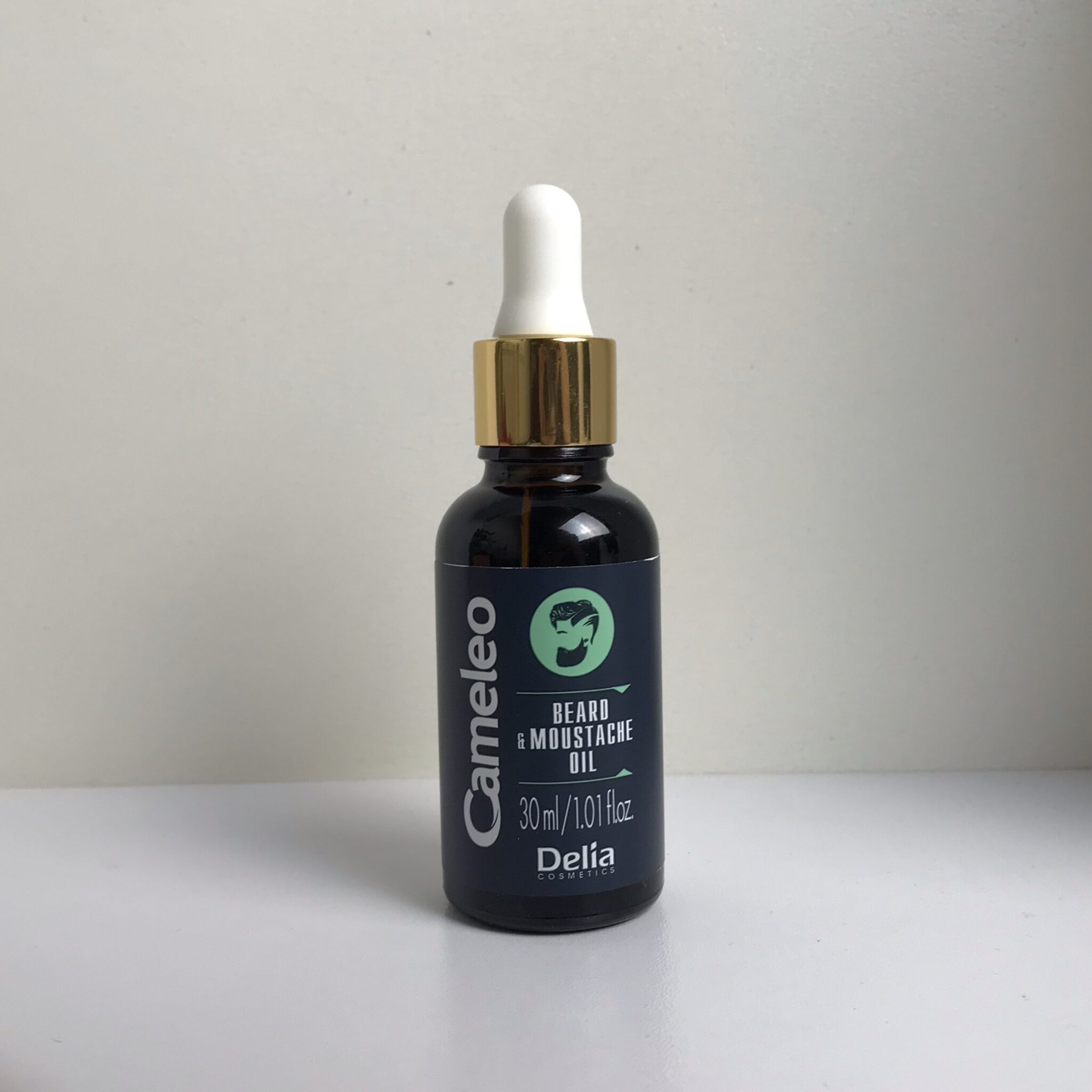 روغن تقویت ریش و سبیل آقایان کامیلئو دلیا Delia Cameleo Beard